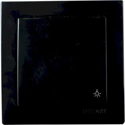 24221005 Μαύρο μπουτόν GEYER